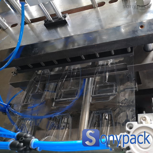 Multifunctional Dialysis Paper Card Thermoforming Packaging Machine