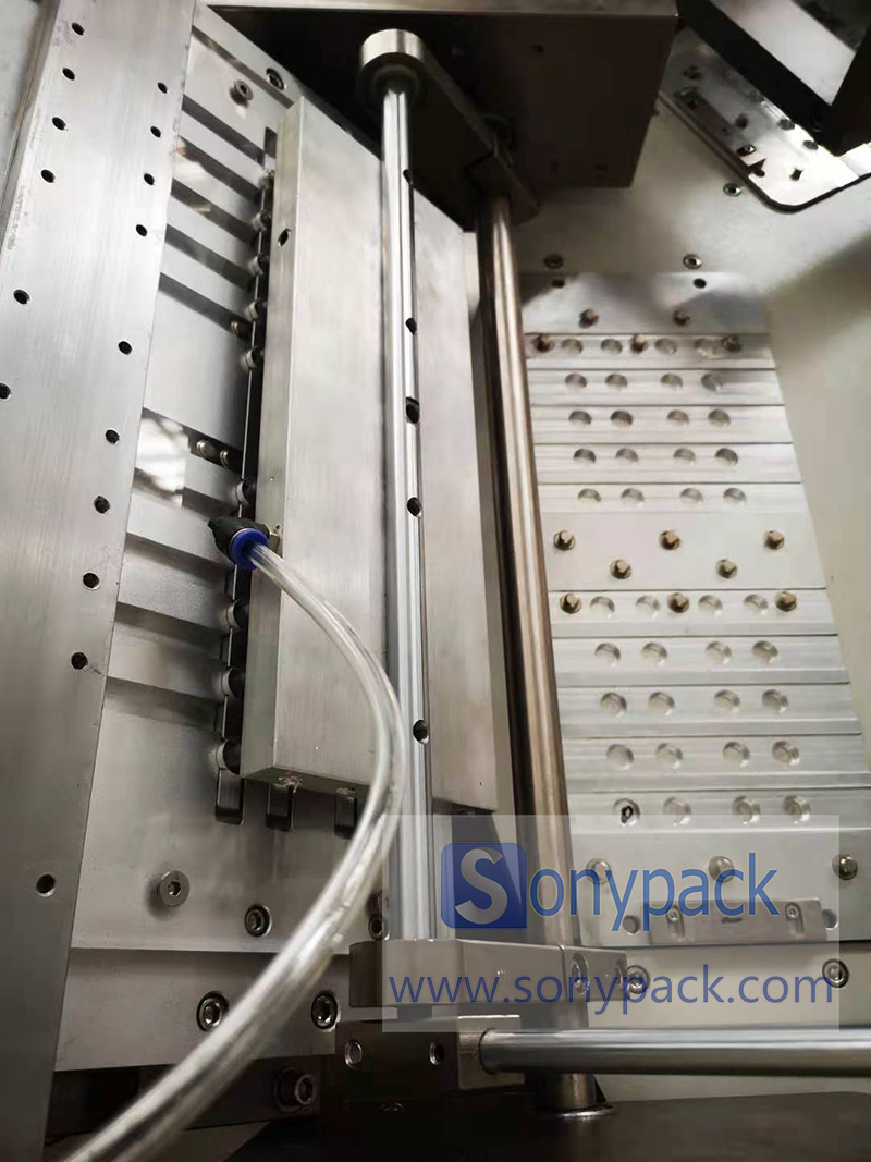 Automatic Button Cell Battery Blister Card Packing Machine
