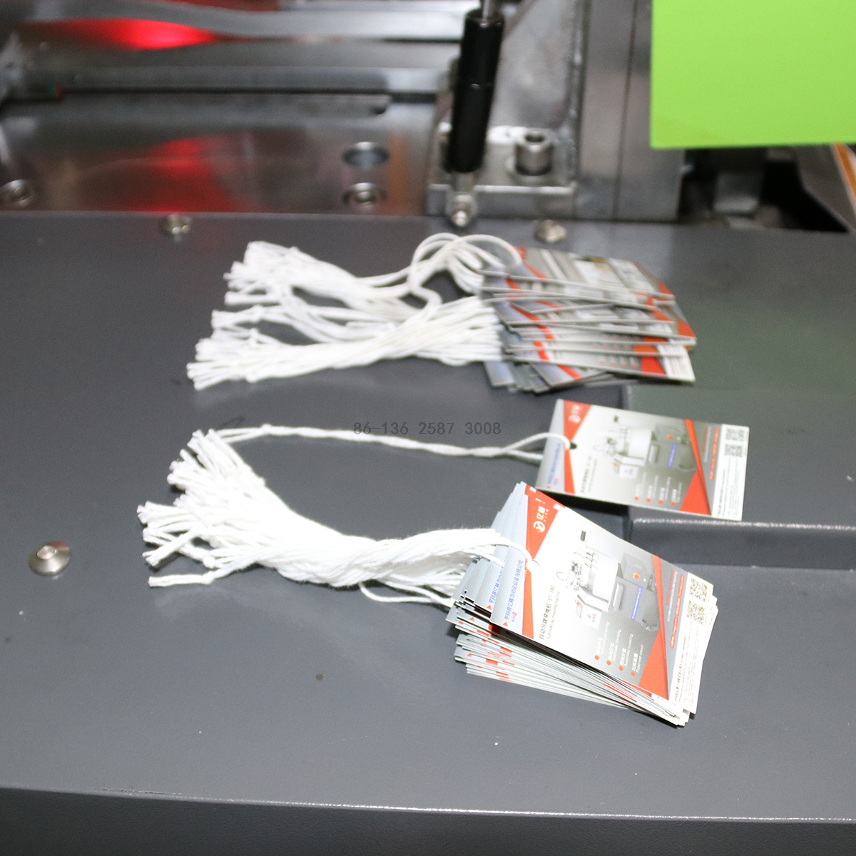 Automatic Paper Hangtag Tying Knotting Machine