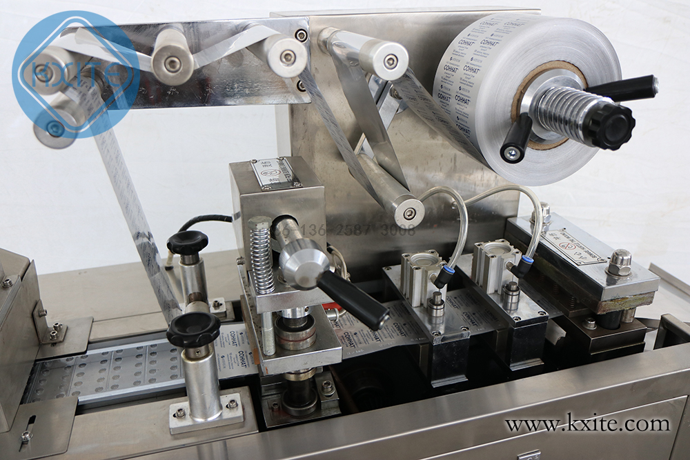 Medical Pill Small Al Tablet Capsule Blister Packaging Machine