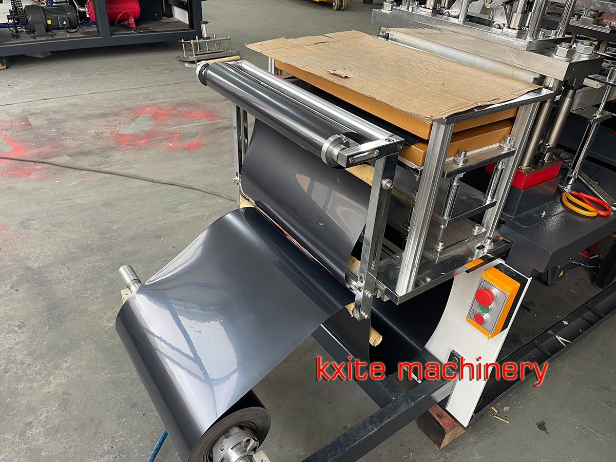 Automatic Disposable Cup Plastic Lid Cover Forming Making Machine
