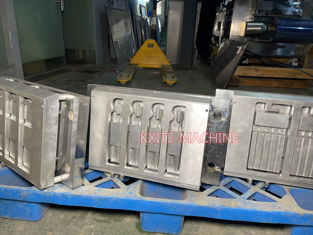 toothbrush packing machine for mould