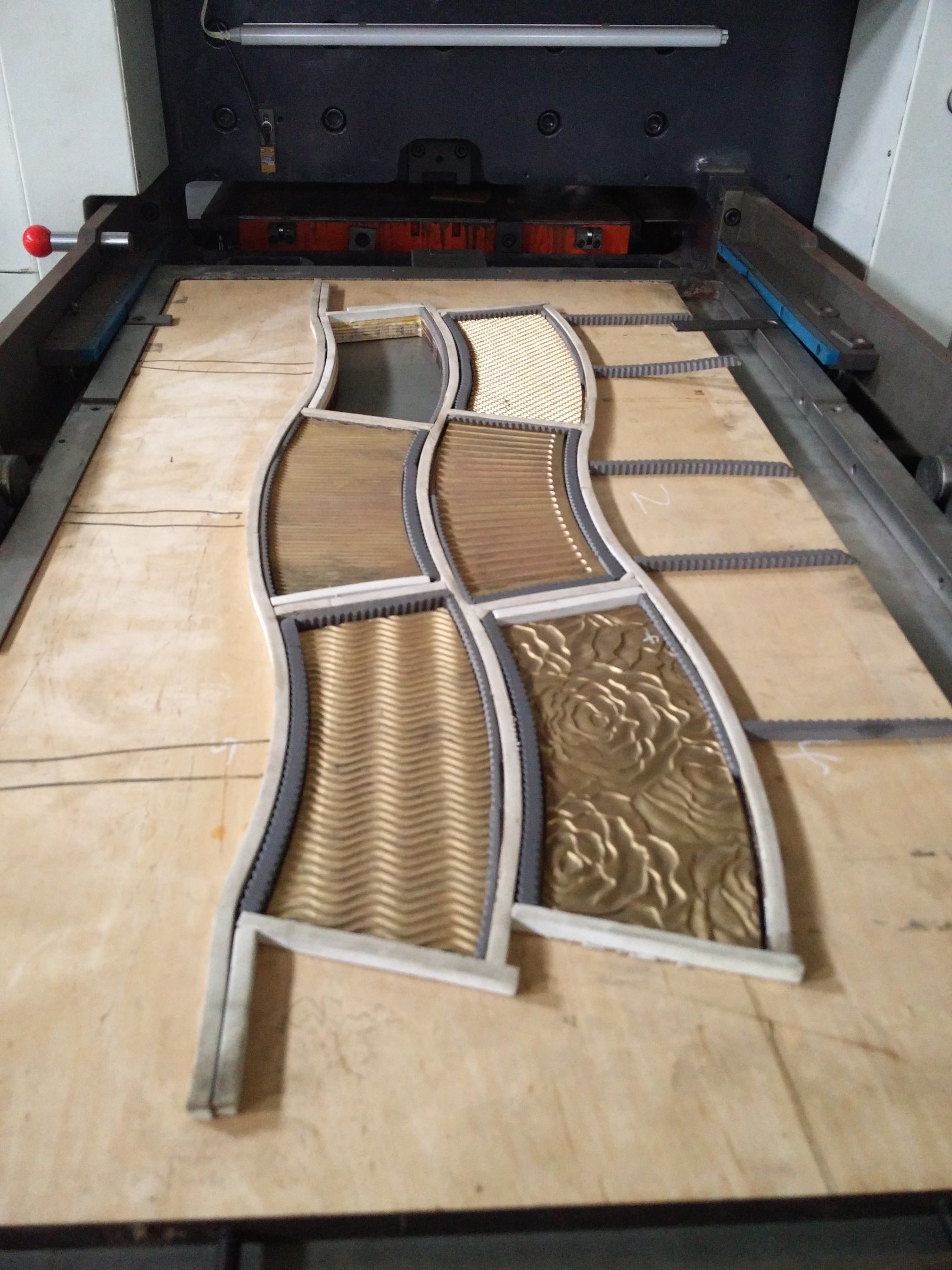 Automatic Full-page Stripping Machine Stripping Waster machine at Once