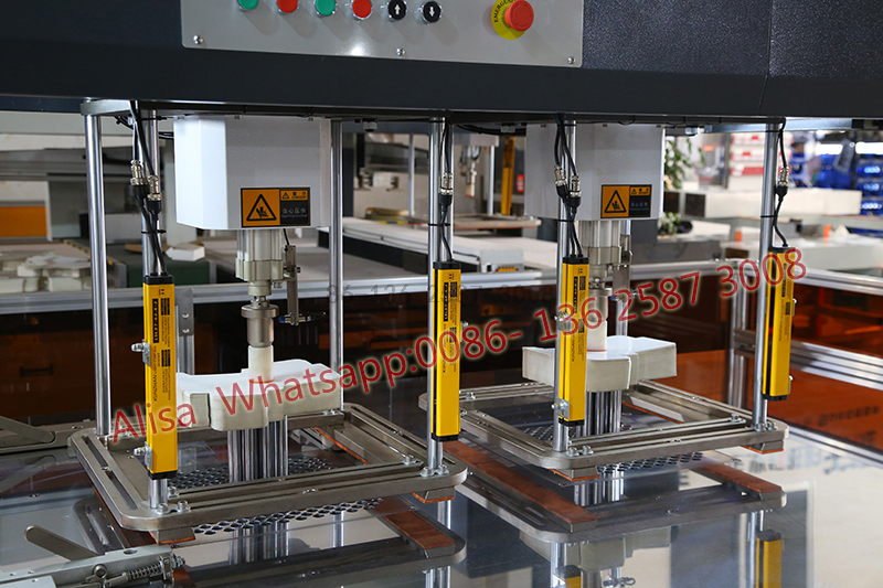  Automatic Paper Label/Tags Stripping Blanking Machine