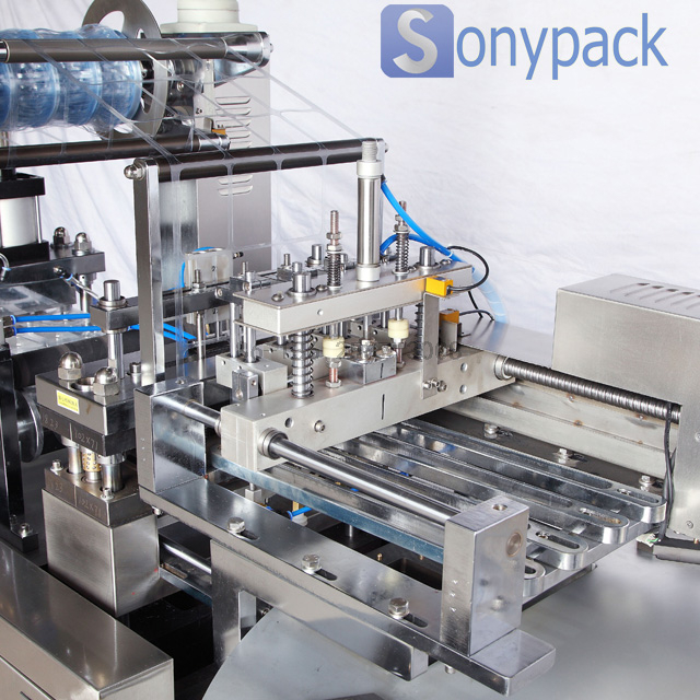 Full Automatic New Battery Toothbush Blister Card Sealing Machine